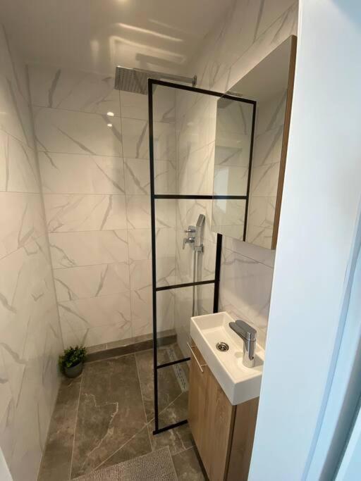 Nisay Home - 3 Room Apartment - A1 Ludwigsburg Ngoại thất bức ảnh